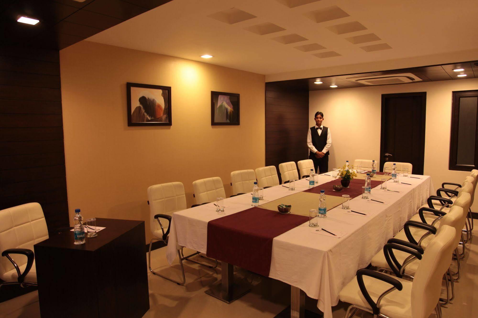 Hotel Florence New Delhi Extérieur photo