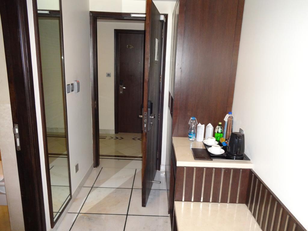 Hotel Florence New Delhi Extérieur photo